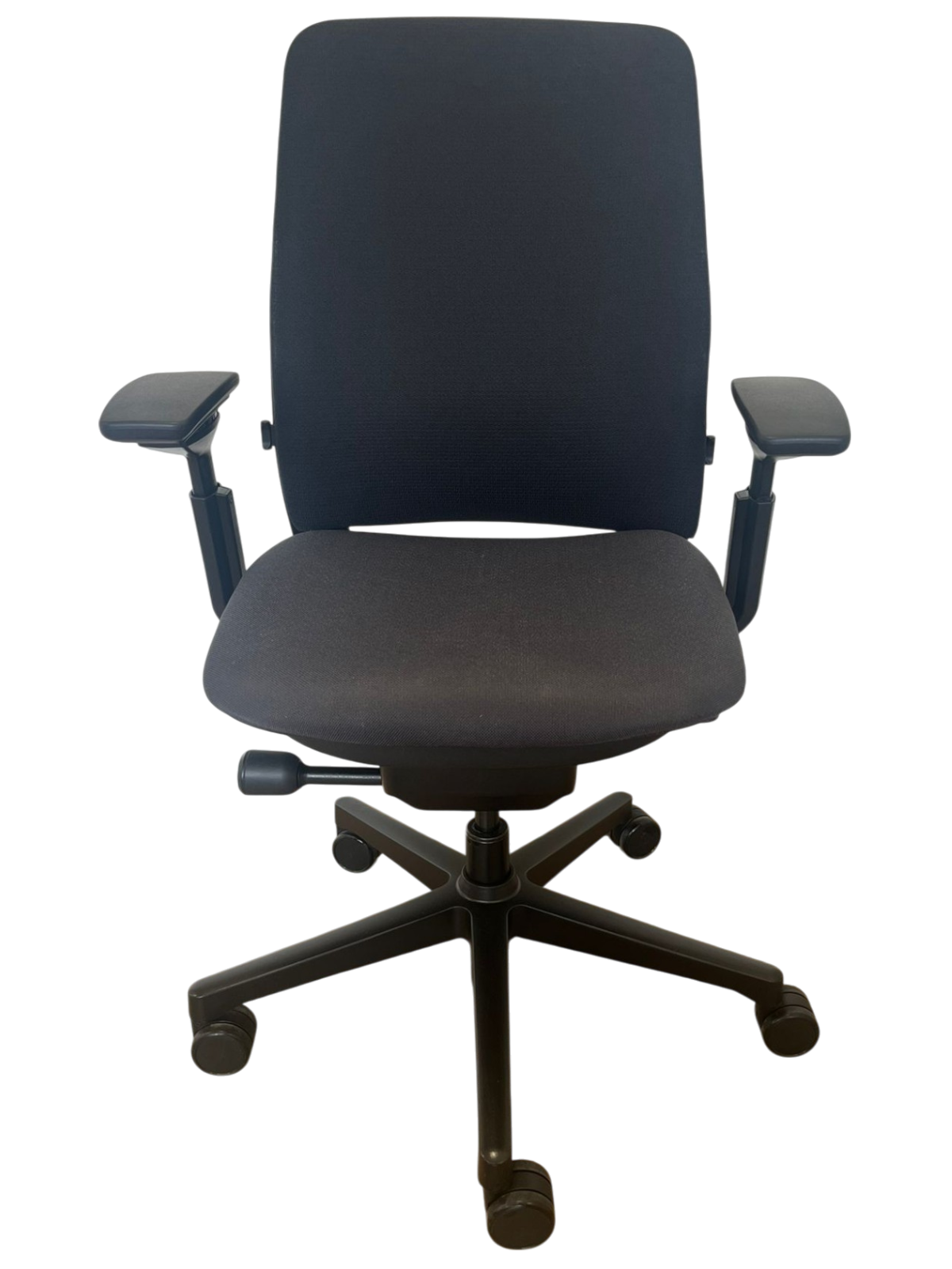 Steelcase Amia x Leap V2